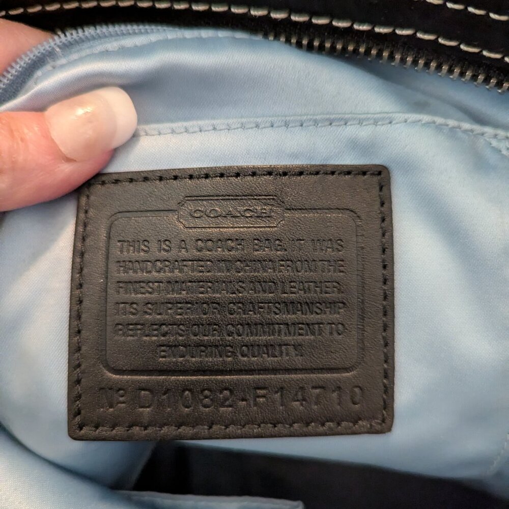 Coach Zoe Optic Hobo Shoulder Bag - F14710 - Picture 11 of 11